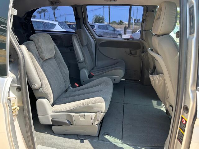CHRYSLER GRAND VOYAGER SE 2.8 CRDI AUTO SPANISH LHD IN SPAIN 133K 7 SEAT 2005